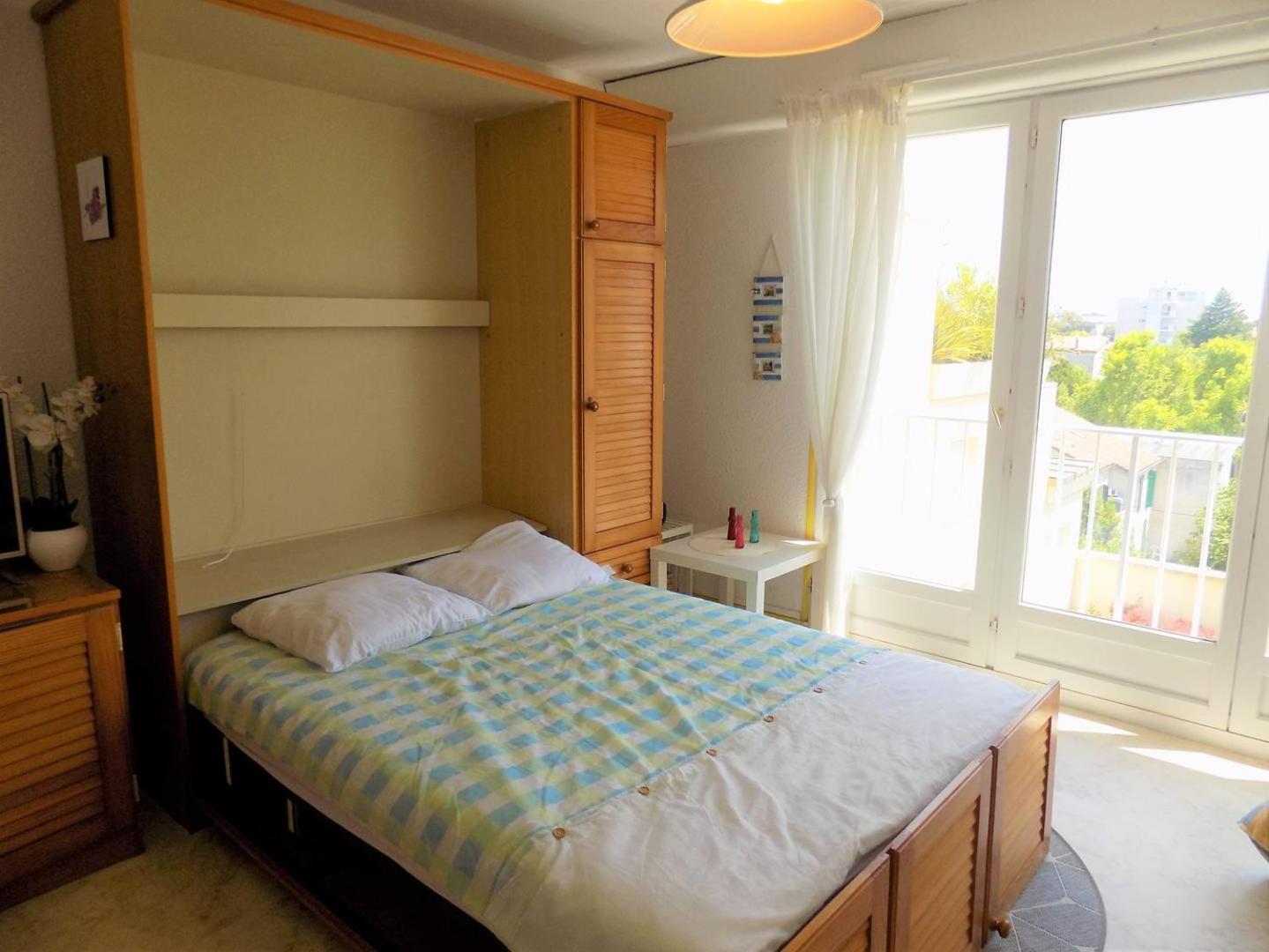 Royan - Studio Lumineux Au Calme - 30M De La Plage - Quartier Du Parc Exterior foto
